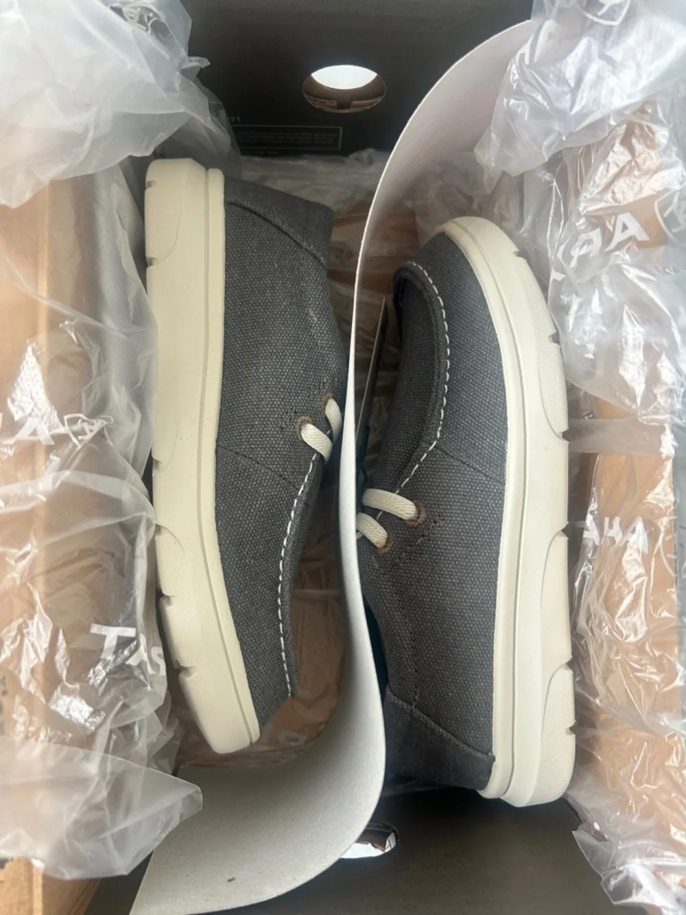 Ariat Kids Canvas Slip On Hilo Casual Shoe in Washed Black Color(Grey)